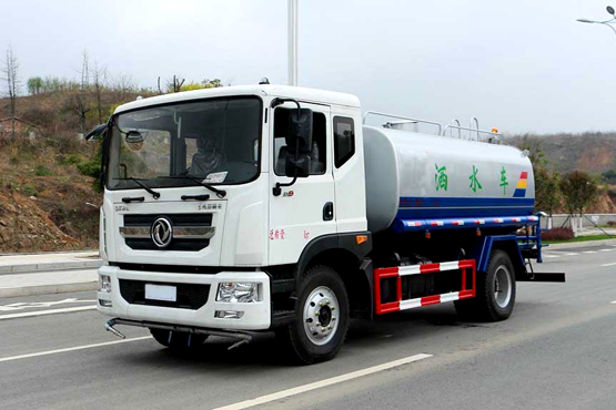 怎樣排除灑水車柴油機(jī)過(guò)早、過(guò)遲的噴油現(xiàn)象？