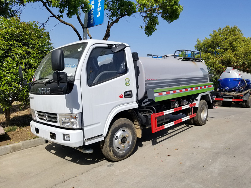 解決灑水車水泵壓力小和水泵漏水的問(wèn)題